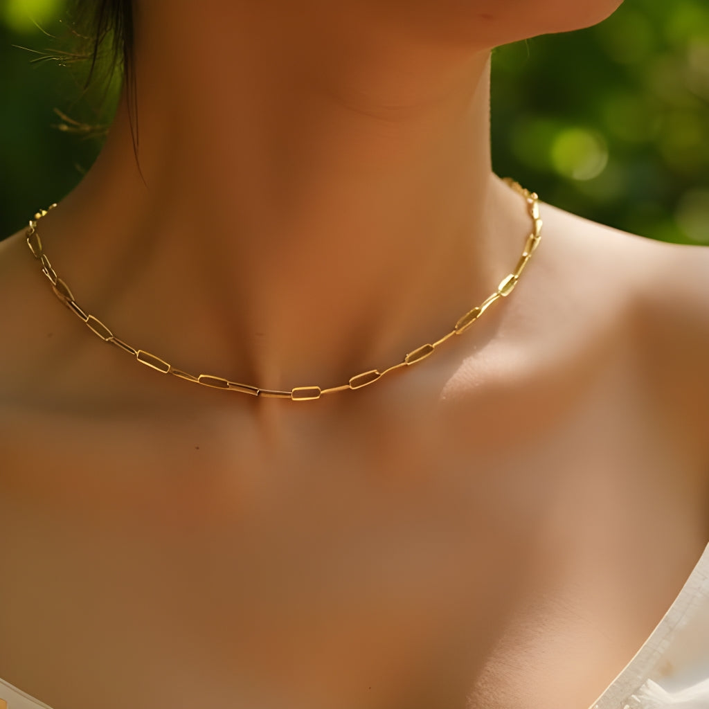 10k yellow gold paperclip chain for women, 10k gold paperclip chain for women, gold paperclip chain for women, paperclip chain for women, 2.8mm 10k yellow gold paperclip chain for women, gold chains for women, gift for her, gift ideas for wife, last minute gift for girlfriend, goldnboys, goldnboys.com.