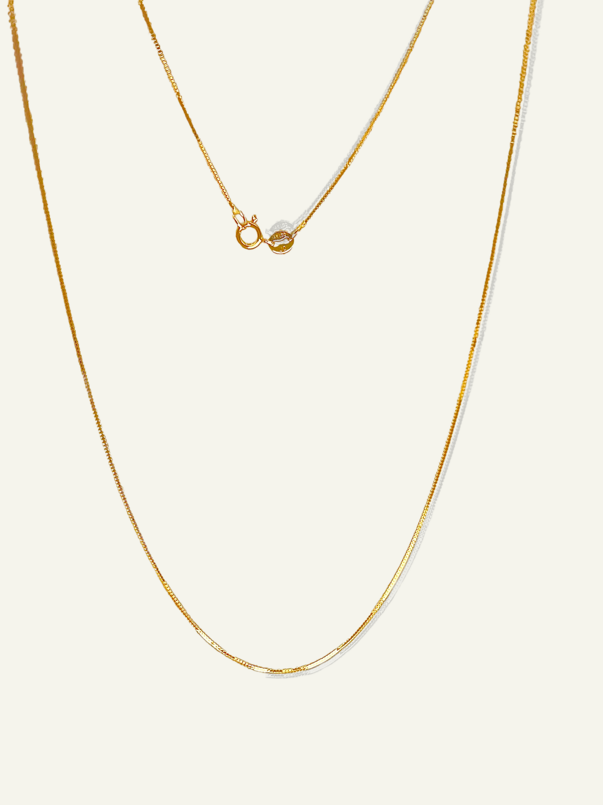 https://www.goldnboys.com/products/box-chain-necklace?utm_source=copyToPasteBoard&utm_medium=product-links&utm_content=web